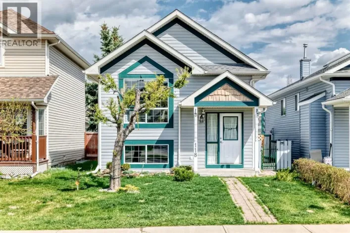 118 Bridleridge Way SW, Calgary