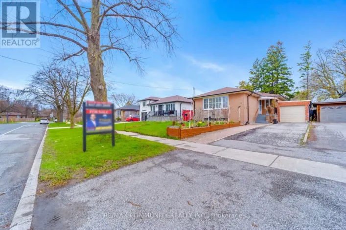 118 BRIMORTON DRIVE, Toronto