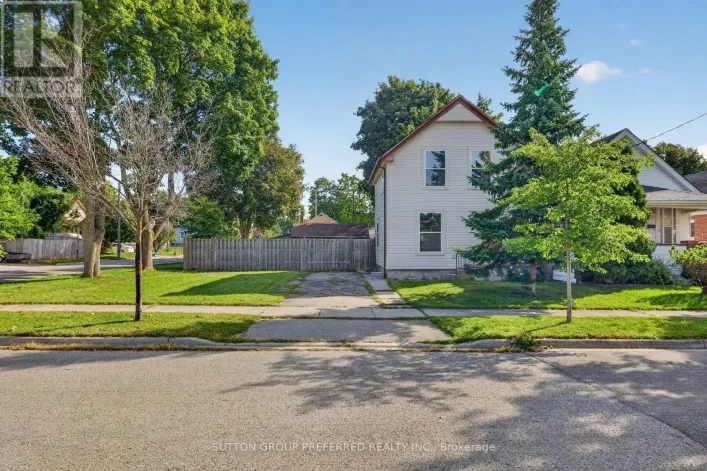 118 DELAWARE STREET, London East