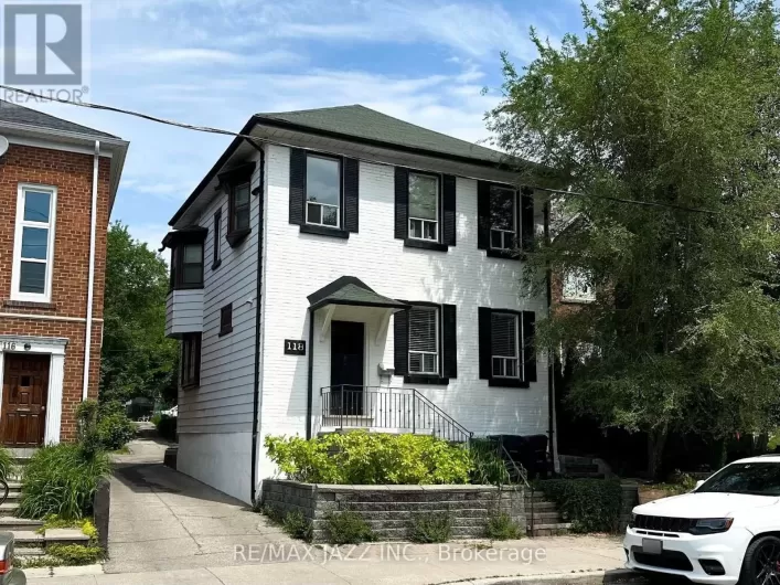 118 EASTWOOD ROAD, Toronto