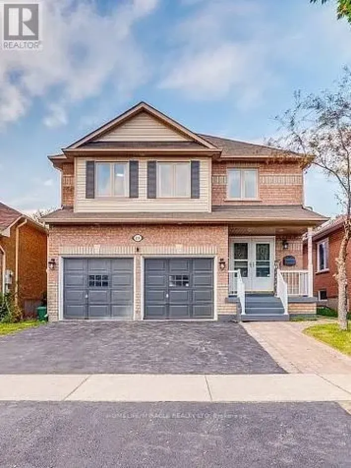 118 MOWAT CRESCENT, Halton Hills