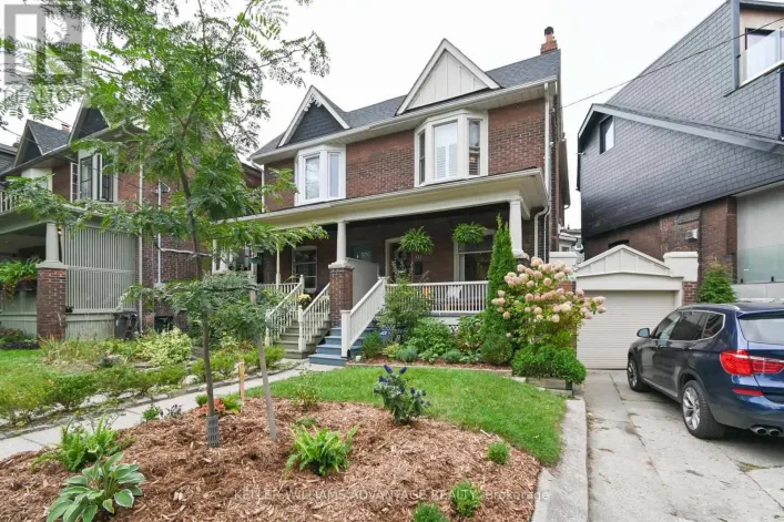118 RAINSFORD ROAD, Toronto