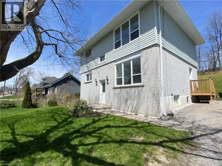118 SUTHERLAND Street E Unit# UPPER, Caledonia