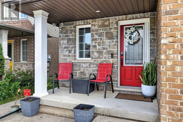 1180 CAEN AVENUE, Woodstock