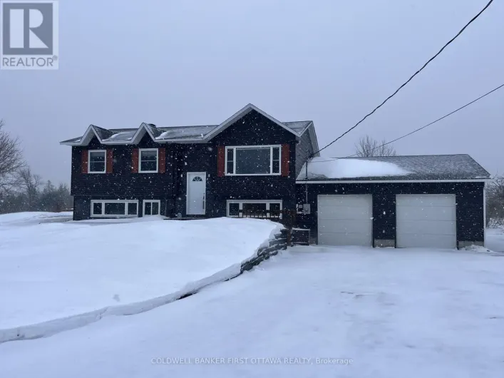 1181 HOLBROOK ROAD, Montague