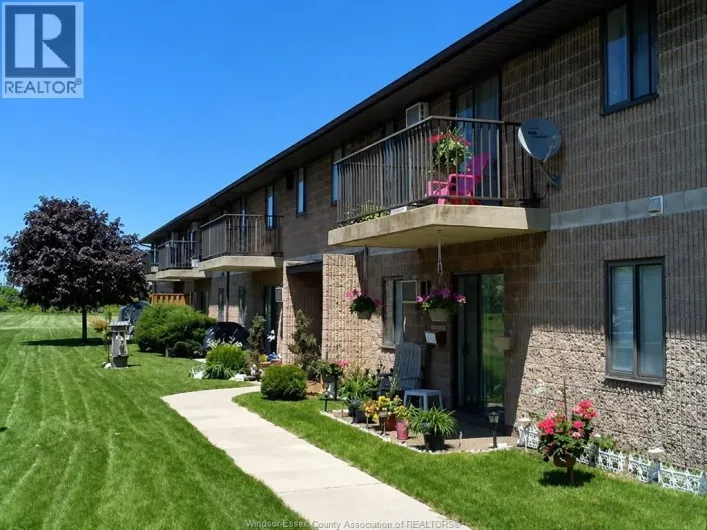 11822 TECUMSEH ROAD East Unit# 105, Tecumseh