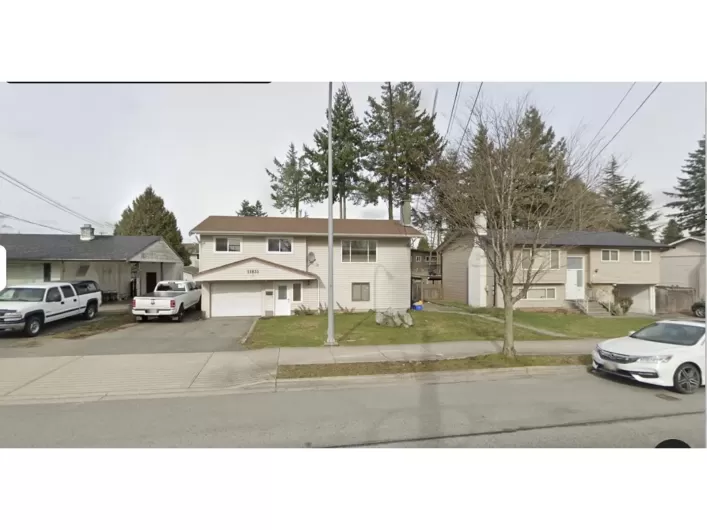 11831 82 AVENUE, Delta