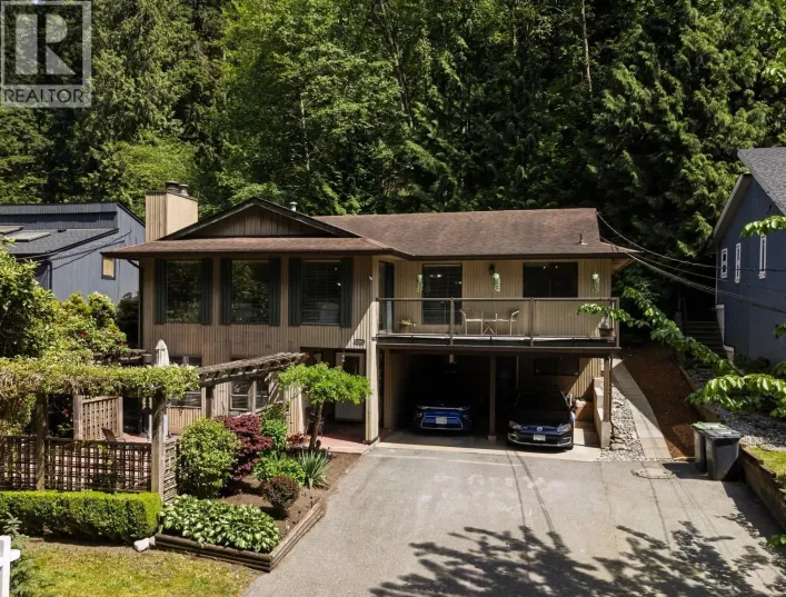 1184 RIVERSIDE DRIVE, North Vancouver