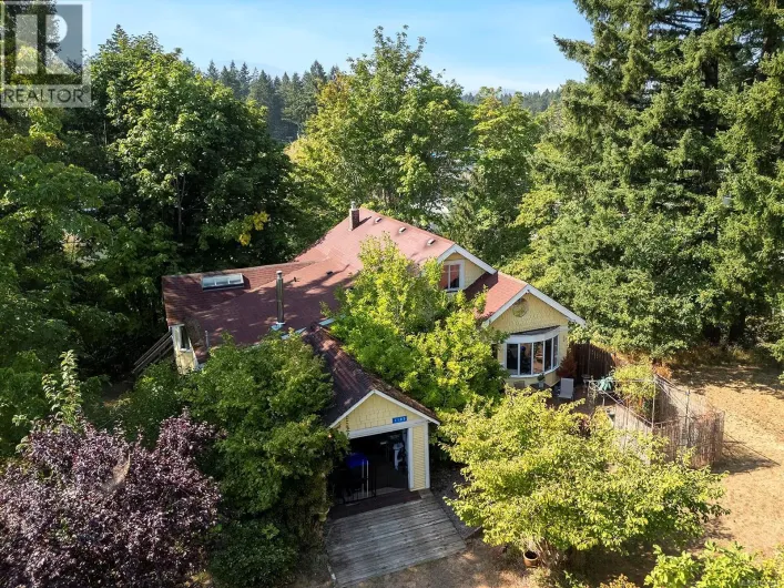 1185 5th St, Courtenay