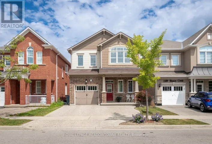 1185 BIASON CIRCLE, Milton