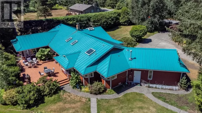 1185 Merecroft Rd, Campbell River