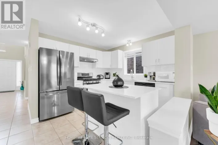 House for sale: 1185 SANDBAR STREET, London North