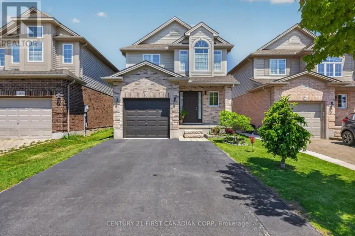 1185 SANDBAR STREET, London North