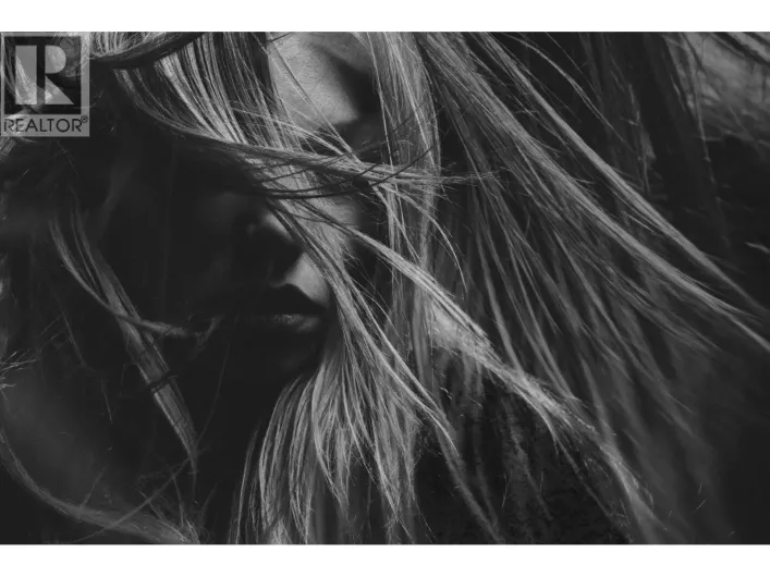 11855 CONFIDENTIAL, North Vancouver