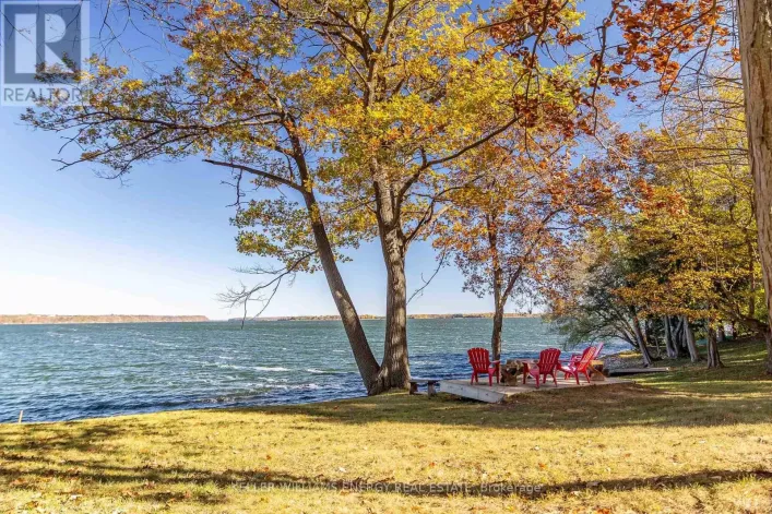 11858 LOYALIST PARKWAY, Prince Edward County