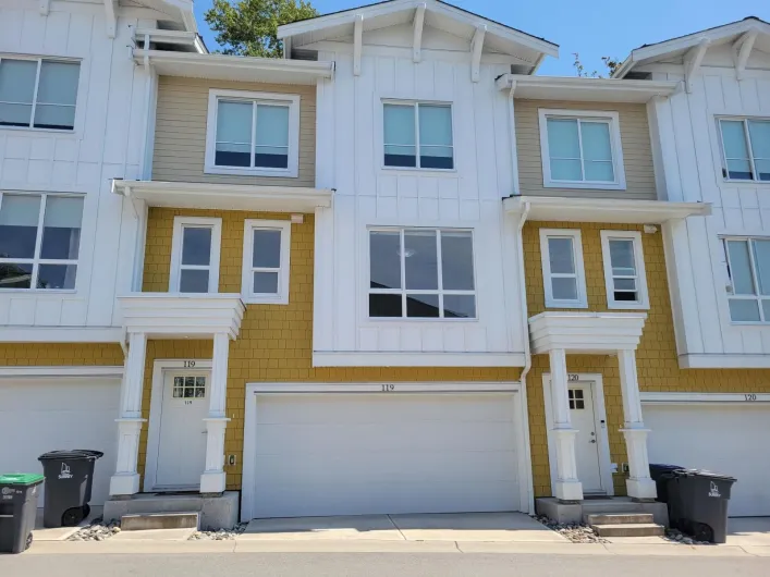 119 16561 17A AVENUE, Surrey