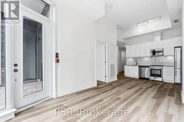 119 - 200 DEERFIELD ROAD, Newmarket
