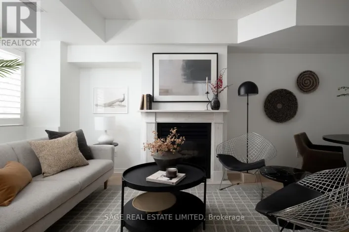 119 - 208 NIAGARA STREET, Toronto