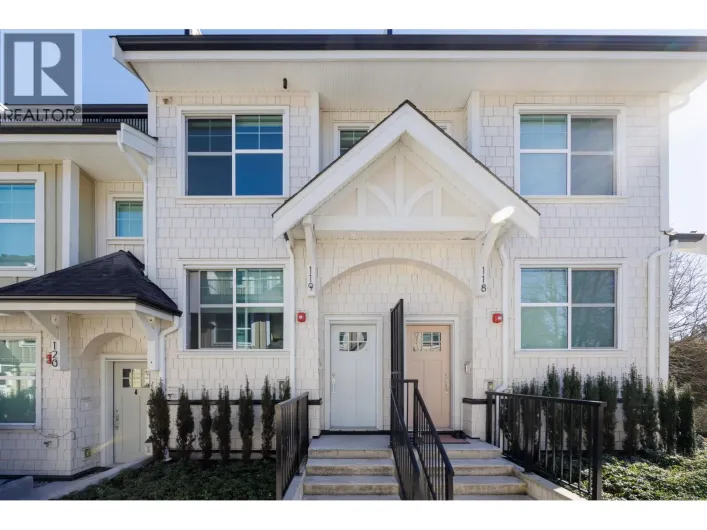 119 707 ROBINSON STREET, Coquitlam