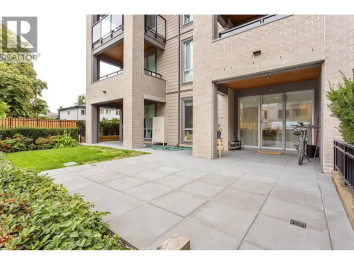 119 7588 16TH STREET, Burnaby