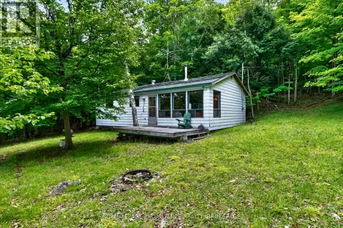 House for sale: 119 CLIFF VIEW LANE, Frontenac