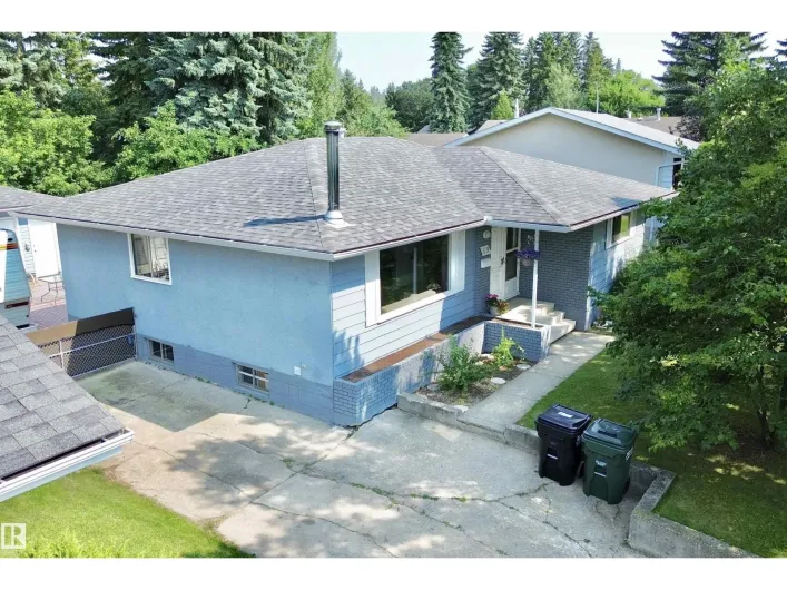 House for sale: 119 GARLAND CR, Sherwood Park