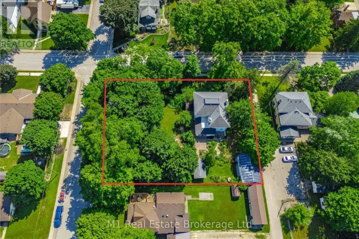 119 JOHN STREET W, North Huron
