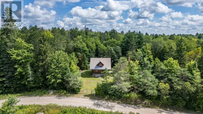 119 KENNEBEC ROAD, Addington Highlands