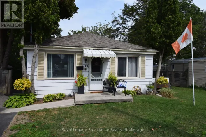 119 ORCHARD DRIVE, Belleville
