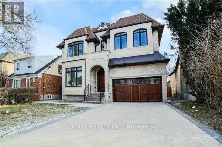 119 PATRICIA AVENUE, Toronto