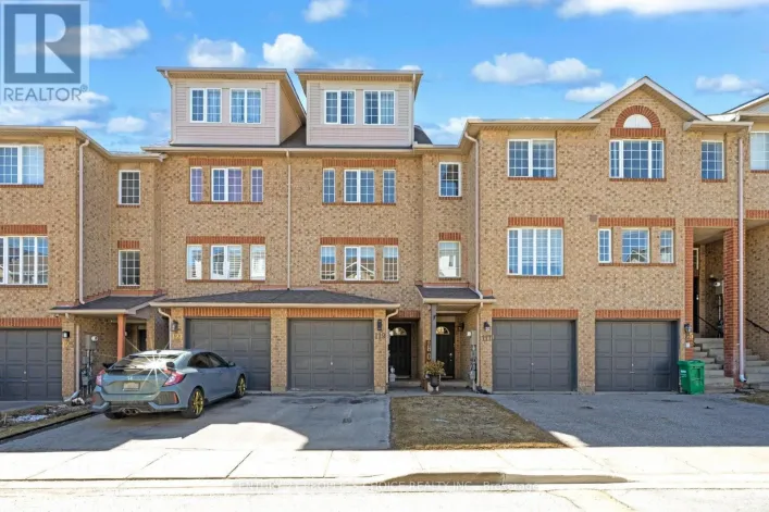 119 SPADINA ROAD, Brampton