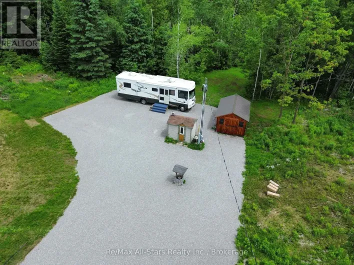 1190 BACON ROAD, Minden Hills
