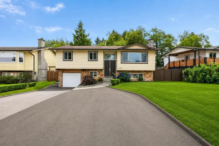 11926 77A AVENUE, Surrey