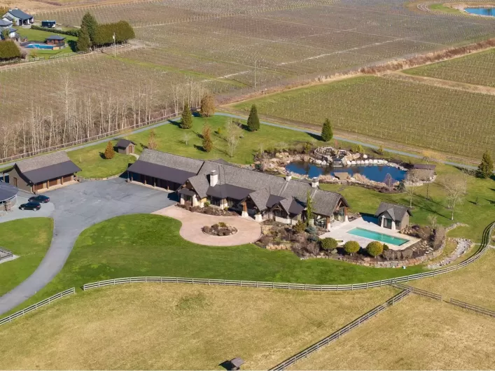 1194 216 STREET, Langley