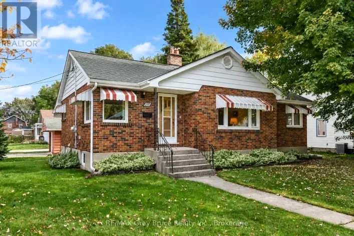 1195 4TH AVENUE W, Owen Sound
