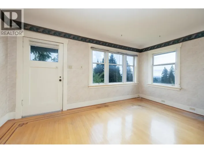 1195 DEMPSEY ROAD, North Vancouver