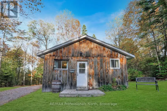 1196 HAGEN ROAD, Highlands East