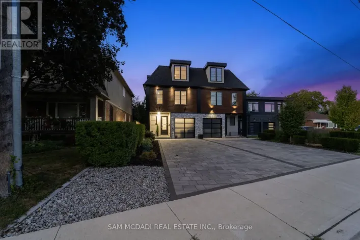 11B MAPLE AVENUE N, Mississauga