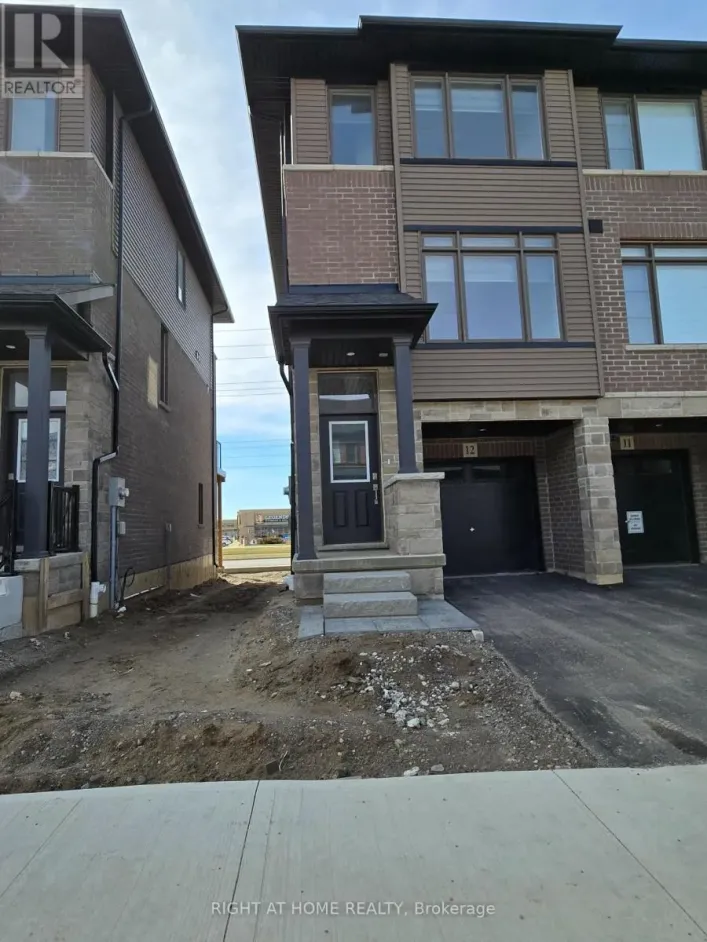 12 - 120 COURT DRIVE, Brant