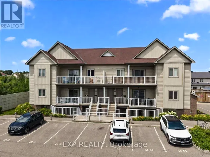 12 - 128 STERNES PRIVATE, Ottawa