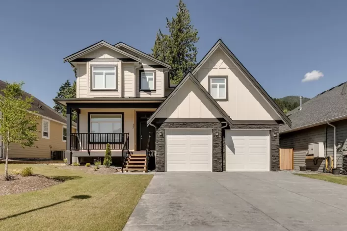 12 14500 MORRIS VALLEY ROAD, Mission