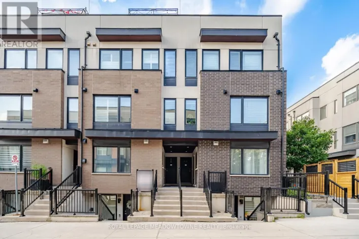 12 - 146 WILLIAM DUNCAN ROAD, Toronto