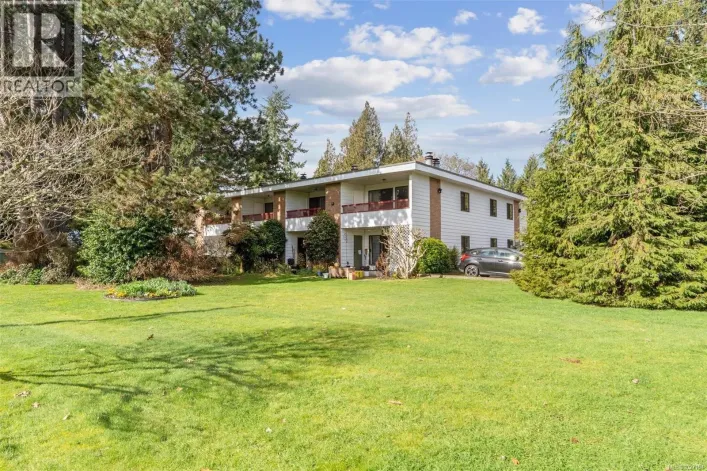 12 1956 Glenidle Rd, Sooke