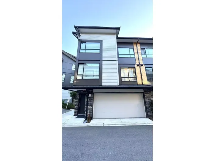 12 20559 86 AVENUE, Langley