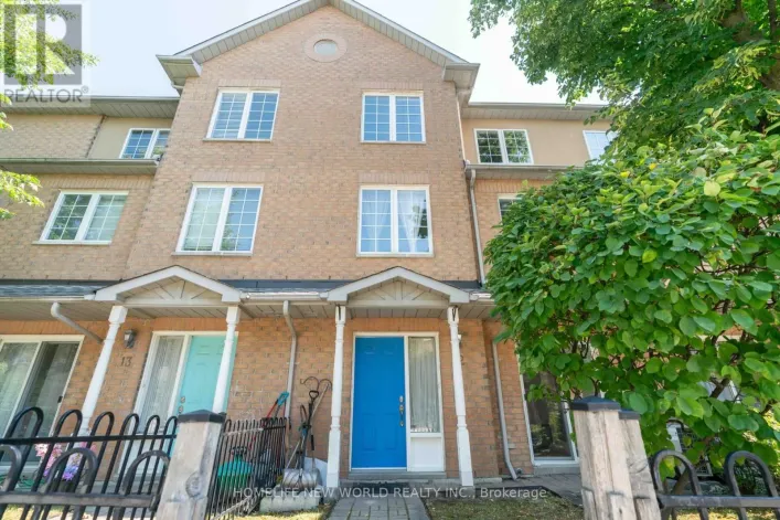 12 - 21 ST. MORITZ WAY, Markham