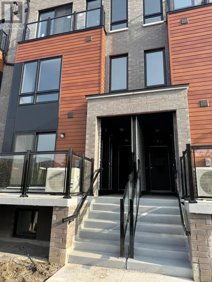 12 - 245 MCLEVIN AVENUE, Toronto