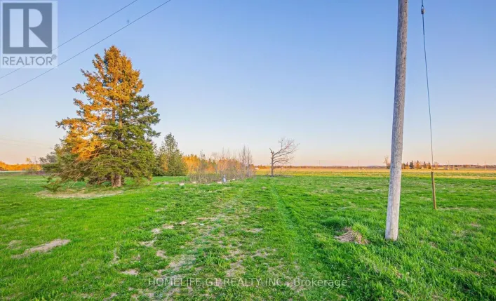 12 - 393330 COUNTY ROAD, Amaranth