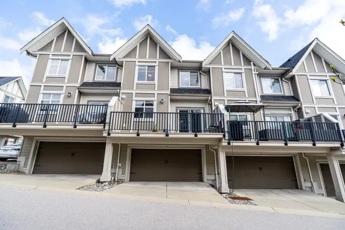 12 6588 195A STREET, Surrey