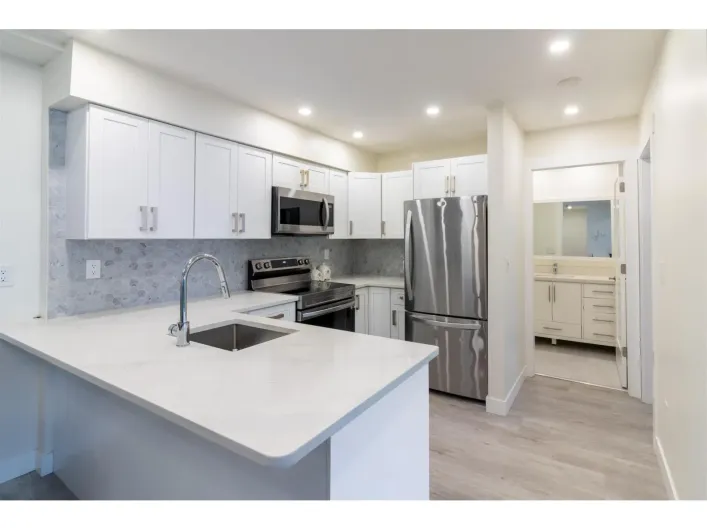 12 7115 134 STREET, Surrey