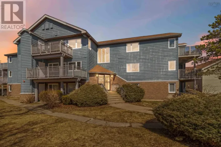 12 77 Farnham Gate Road, Halifax